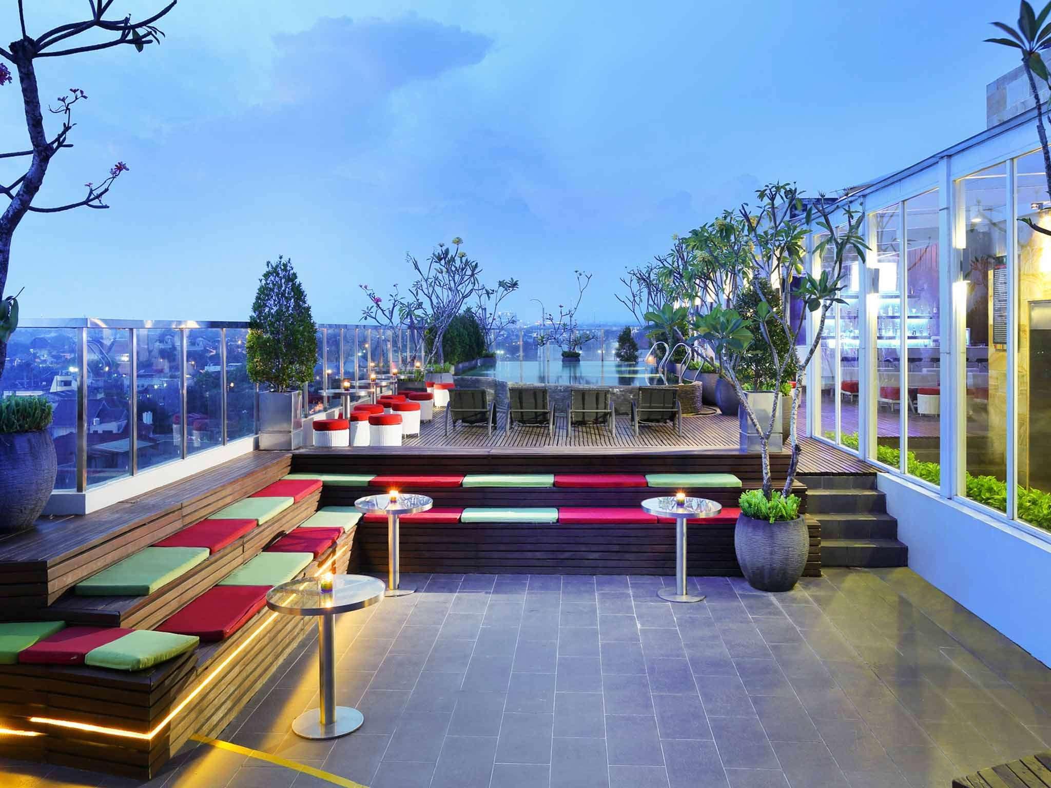 Ibis Styles Yogyakarta Hotel Exterior photo